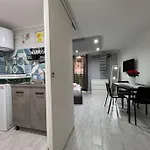 D.A.G Houselove Spanish Quarter
